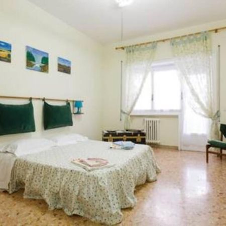 Bea Home Sarai Il Benvenuto! 罗马 外观 照片